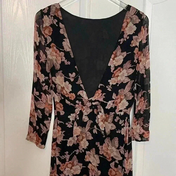 NWT For Love & Lemons Autumn Maxi Dress Size Small - Picture 6 of 13